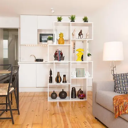 Apartment Beautiful Studio In Historic Alfama Lisbon